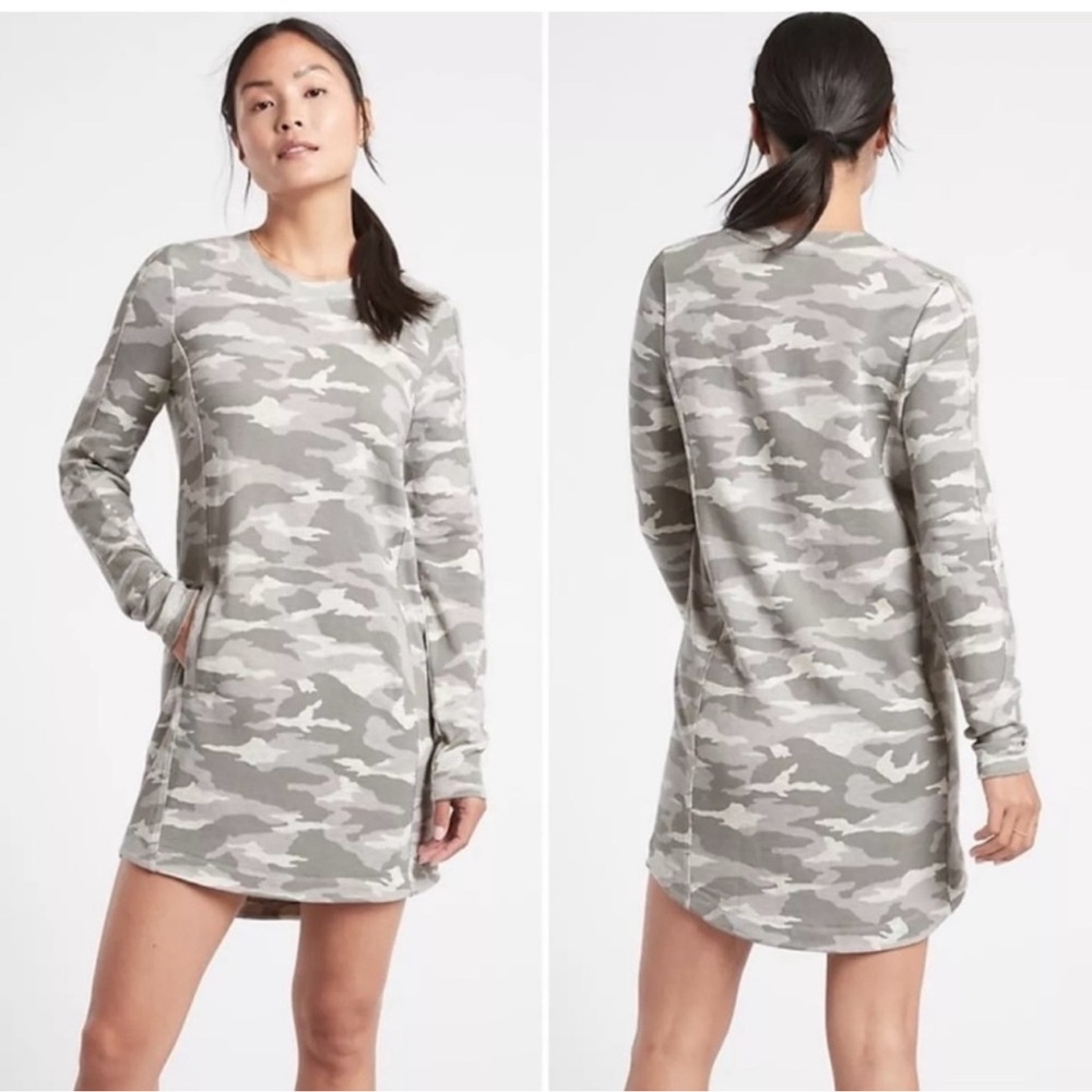 Athleta Camo Balance Long Sleeve Dress Size Small